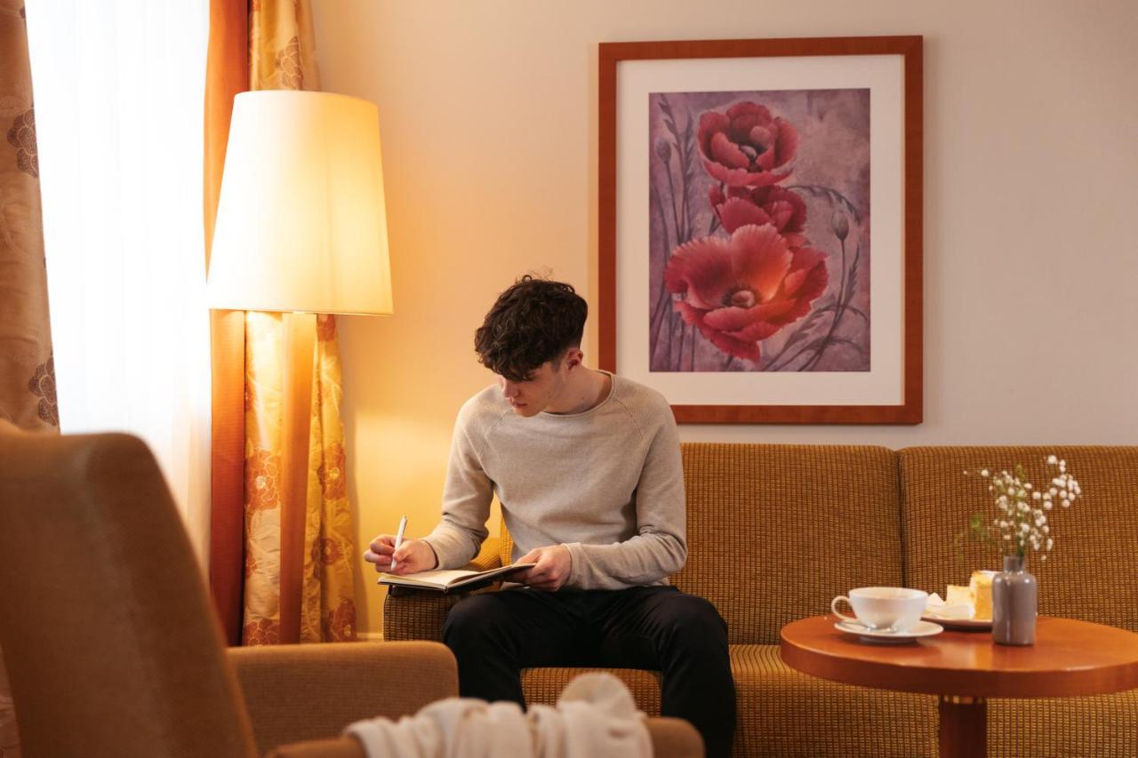 Hotel Lindauer Hof Lindau  Ngoại thất bức ảnh